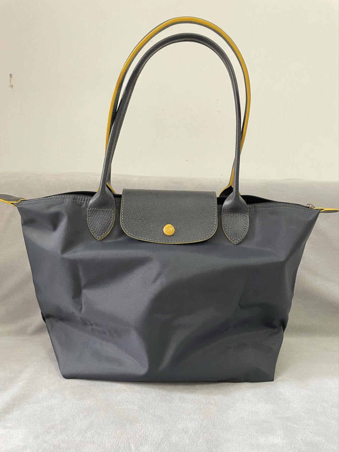 #576 Women's New Joker Nylon Jiaozi Handbag Embroidered Large Tote Waterproof Folding Shoulder Bag.