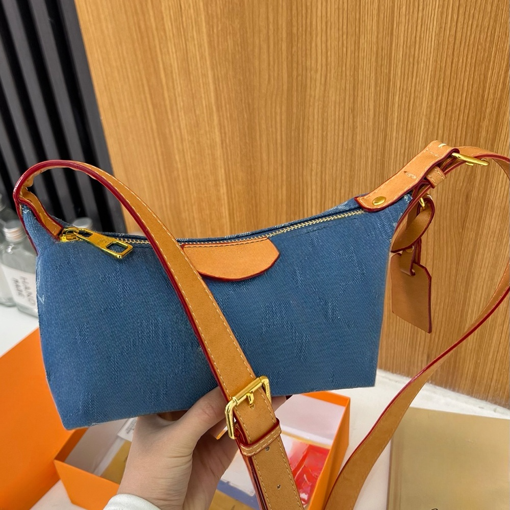 #129 Women's new fashion zipper slung shoulder bag
