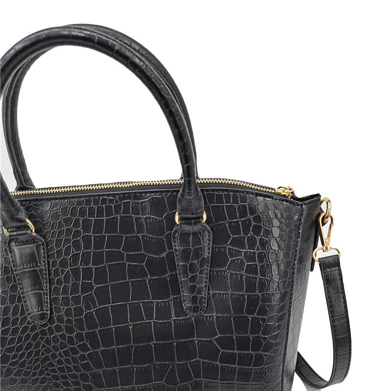 #496 Women's New Fashion Joker Handbag Shell Slung Over One Shoulder Large Capacity Handbag. Size: Bottom Length 30cm. Bottom Width 20cm. Side Height 23cm.