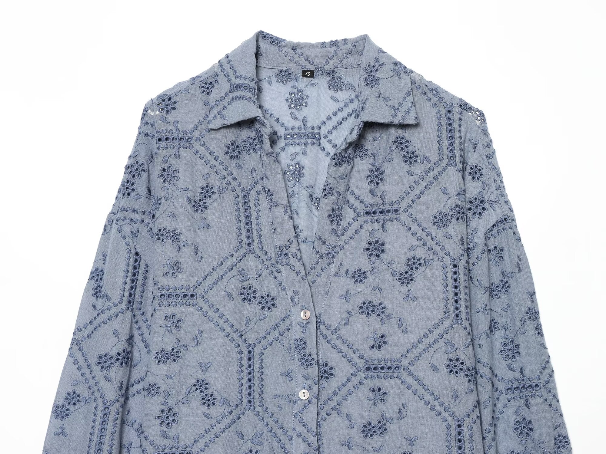 Women's hollowed out embroidered lapel shirt